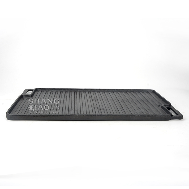 Camping Outdoor Large Two-Burner Flat Grill BBQ Pan Portable for Kitchen Reversible Griddle Pan 45 Cm Cast Iron Grill Pan