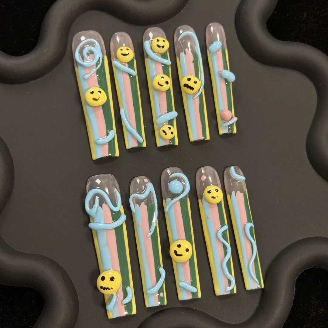 Manufacturers Handmade Custom Private Label Design Luxury Wholesale Colorful Press on Nails Ins Patch Long Coffin Hand Painted False Nails