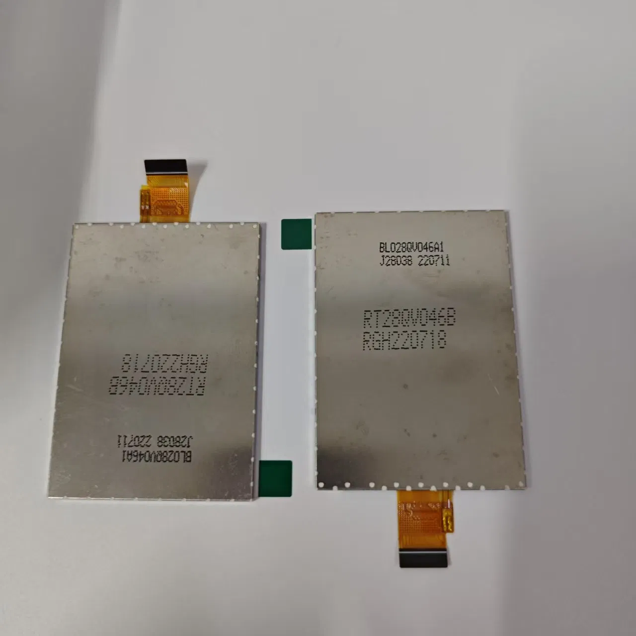 2.8-Inch TFT LCD Display with 240X320 Resolution for Projects