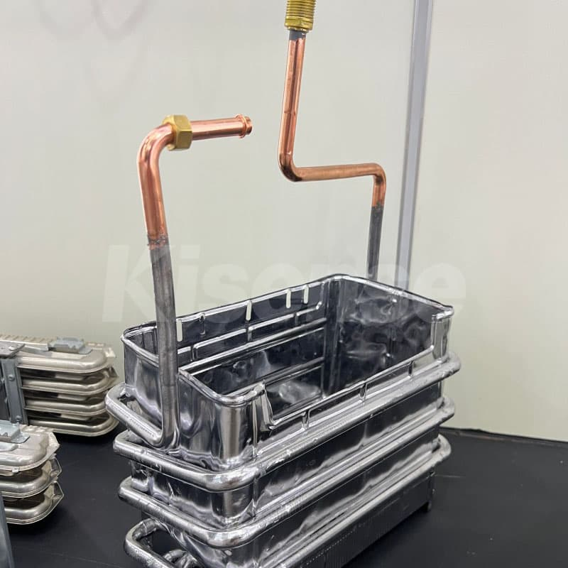 Instant Tankless Gas Water Heater Using High-Conductivity Copper Exchanger