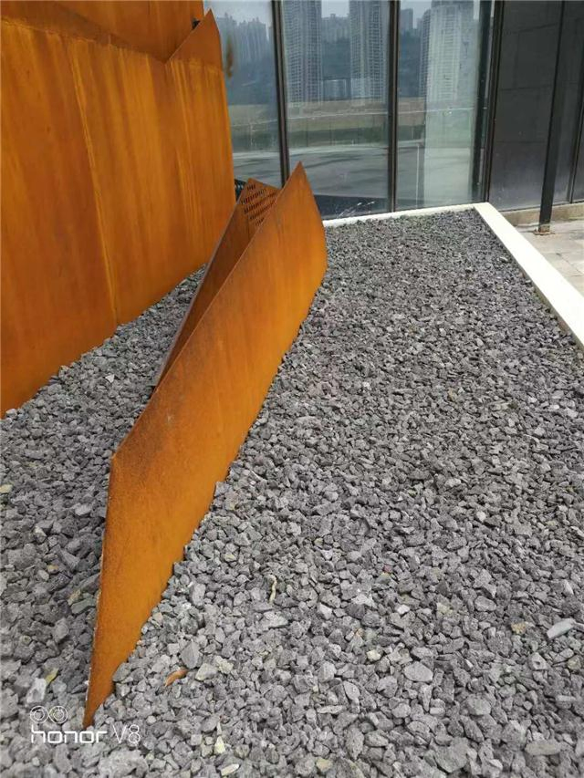 Hotsale Good Quality Garden Gdge with New Material