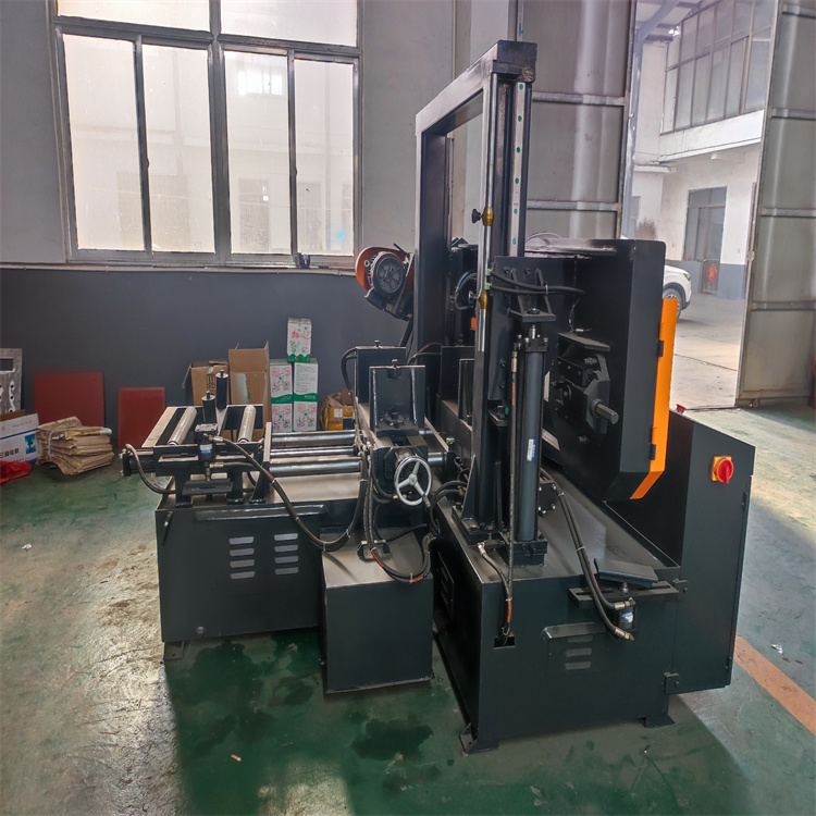 Станок ленточнопильный по металлу