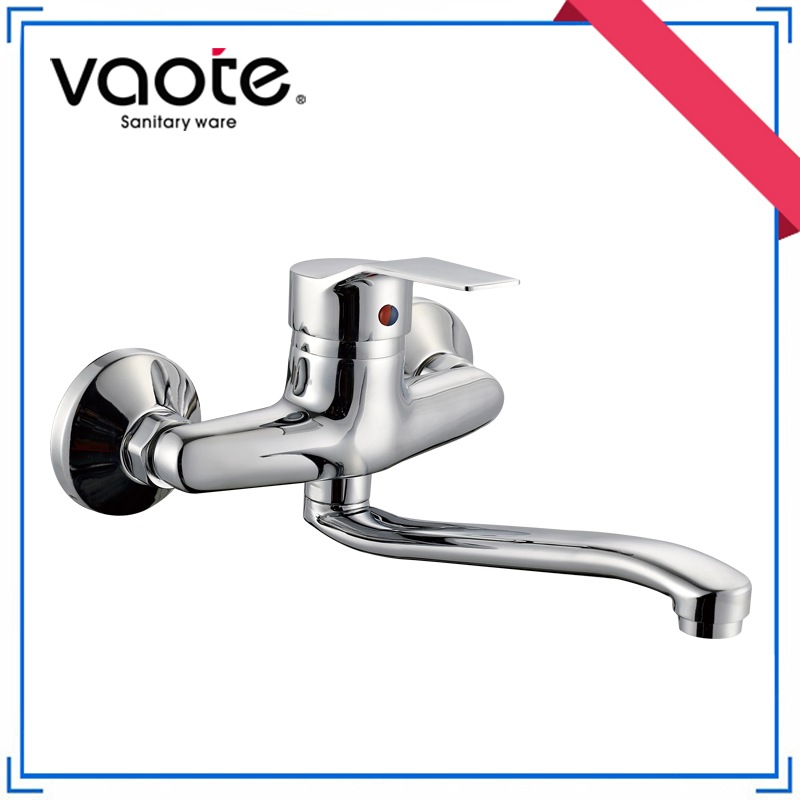 Single Lever Brass Kitchen Wall Sink Mixer Faucet (VT10502)