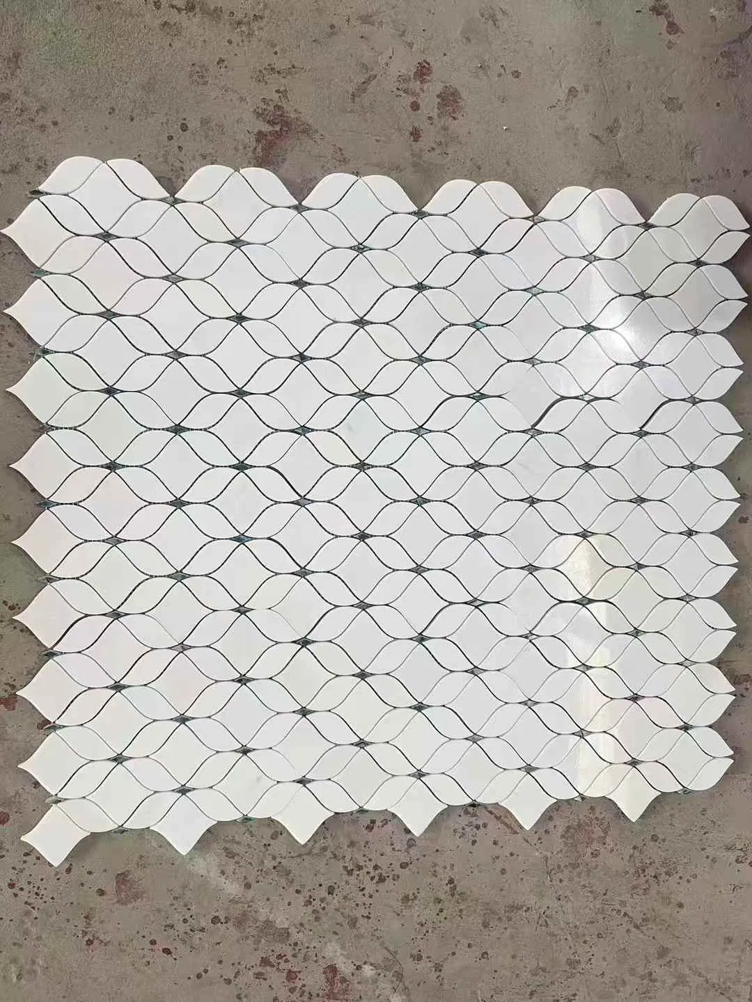 Natural Stone Mosaic Tiles Green White Marble Stone Mosaic for Floor and Wall Mosaic Tiles