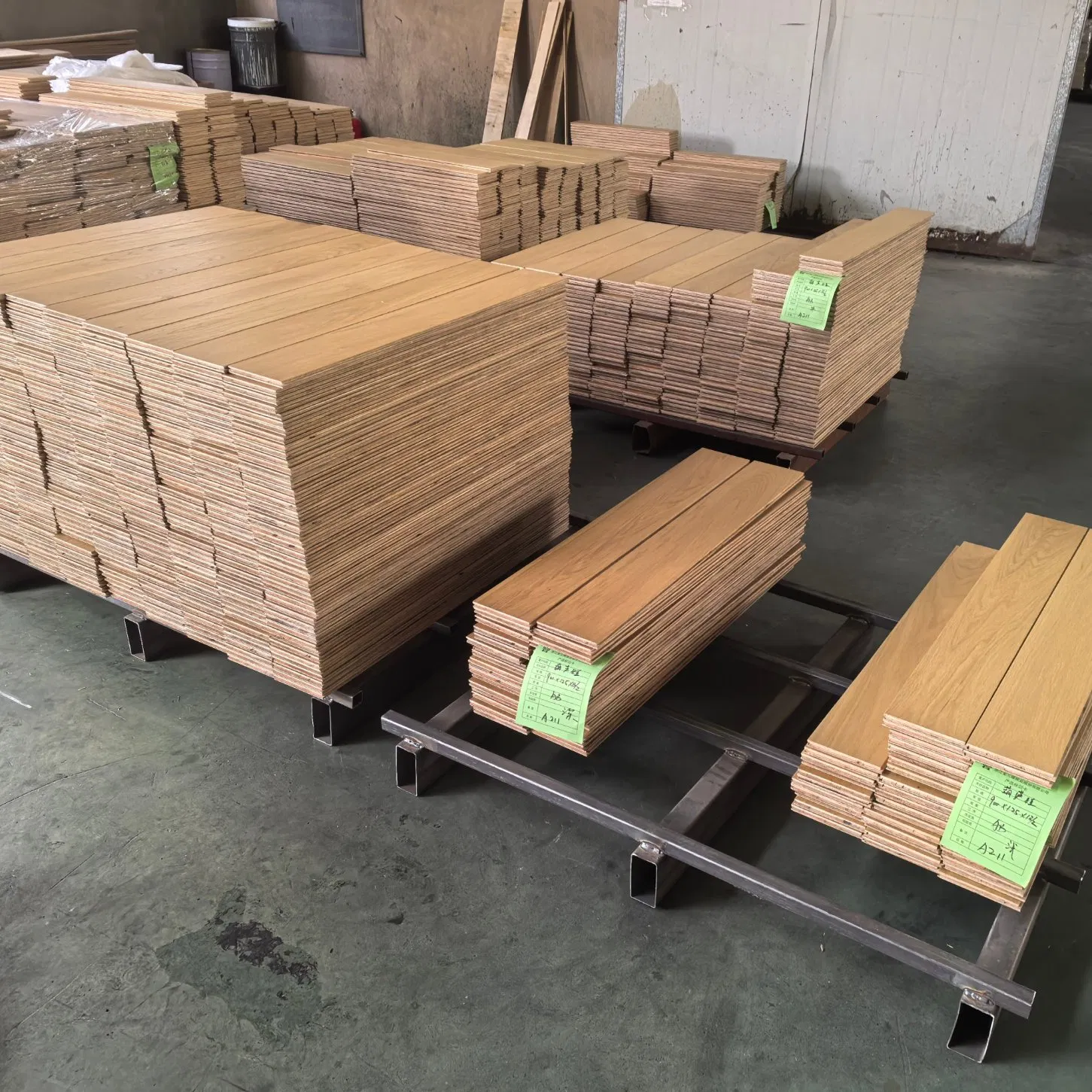 Wide Plank White Oak Flooring Multilayer Solid Hardwood Natural 15mm European Oak Engineered Flooring