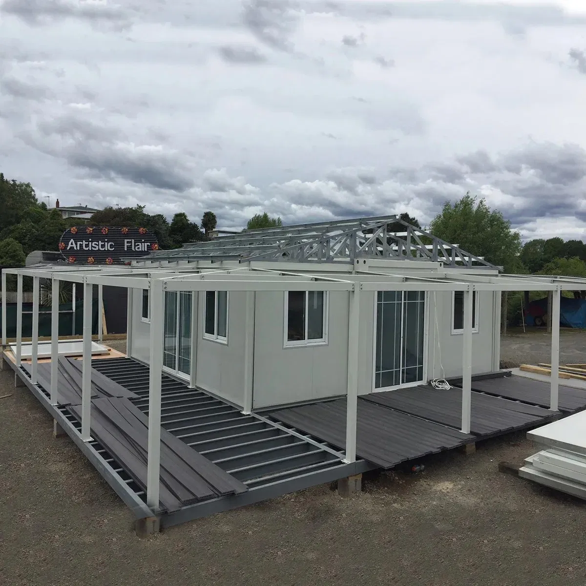 20FT/30FT/40FT Customized Plastic Film Packaging Foldable Expandable Mobile Container House with ISO Expandable Container House