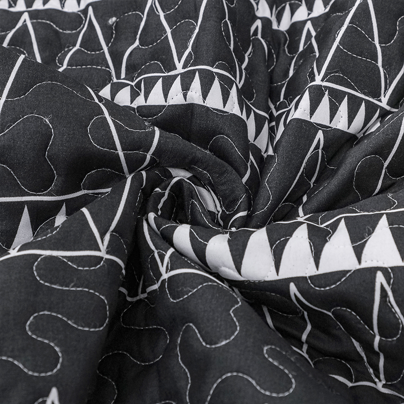 Factory Wholesale Home Textile Bed Sheet Duvet Cover Polyester Brushed Microfiber Bedding Set Queen/King Quilted Bedspread
