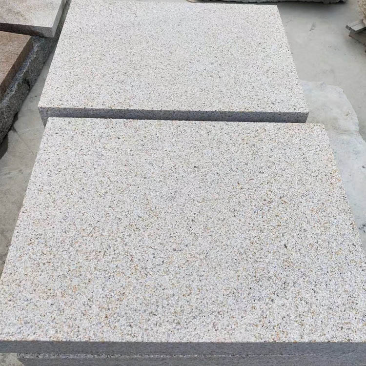 Flamed/Bush-Hammered Finish China G682 Yellow Beige Granite Pavers for Walkways and Driveways
