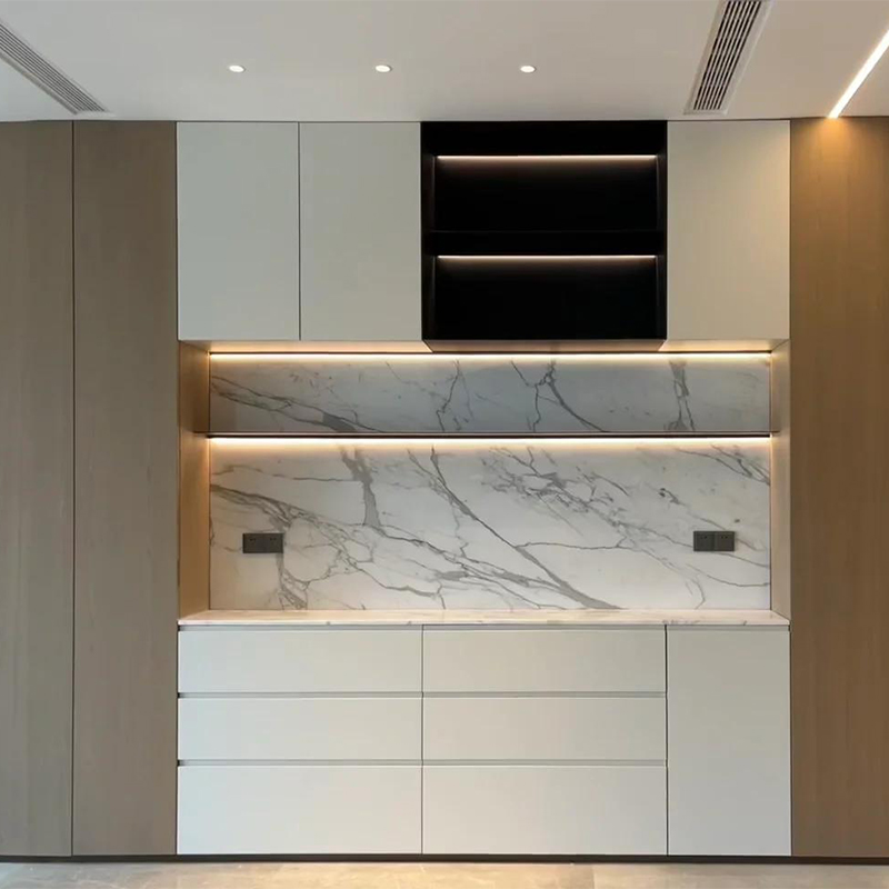 Шкаф буфет для столовой винный боковой деревянный