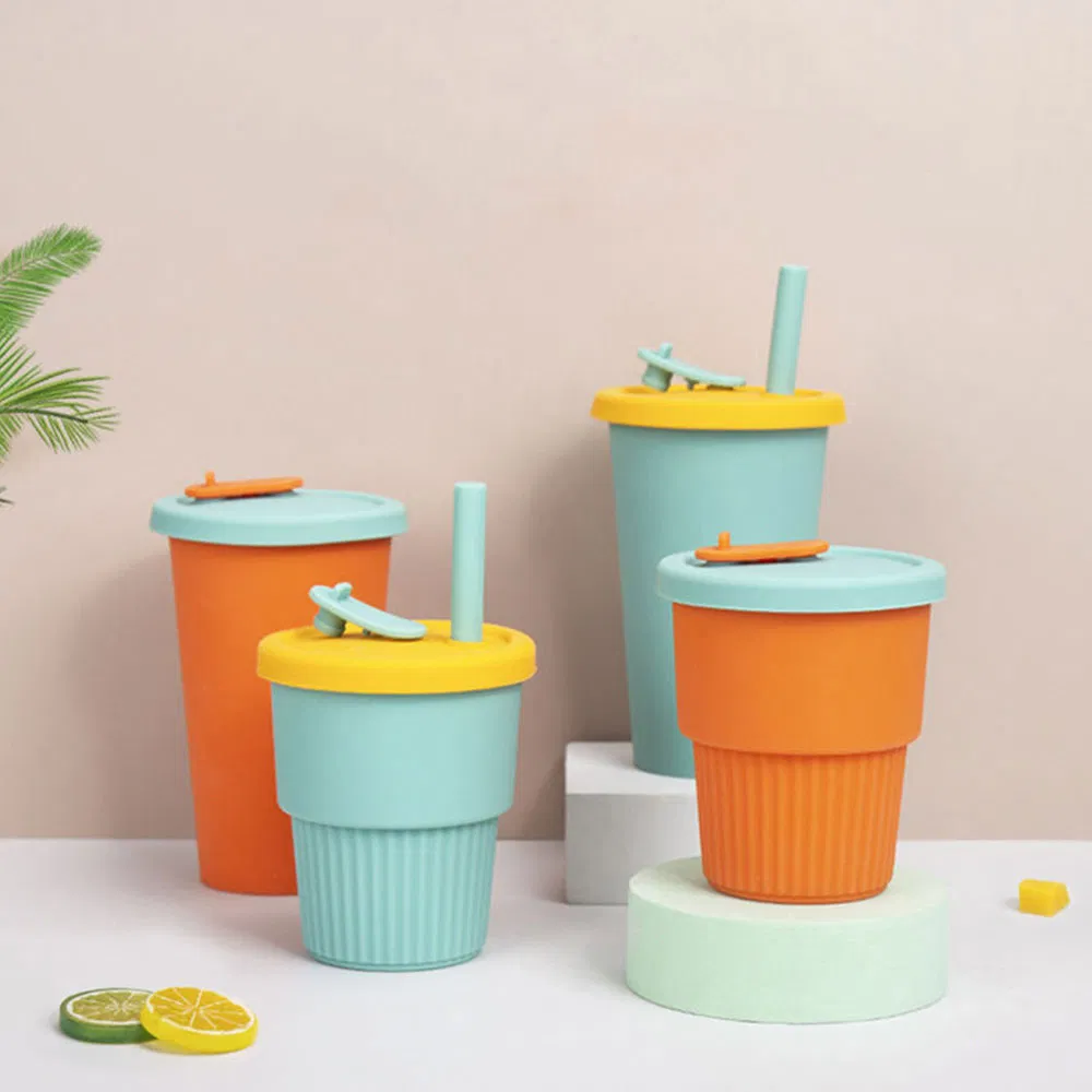 Детская силиконовая кружка с трубочкой для молочного чая