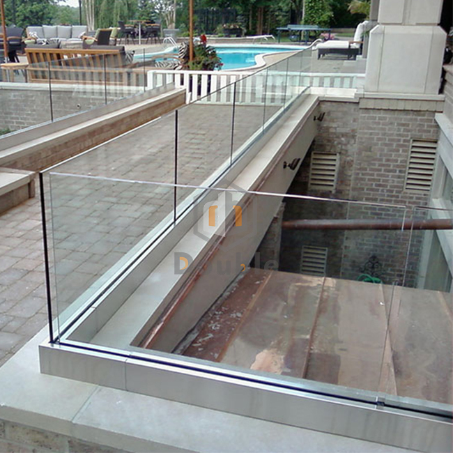 Low Price Aluminium U Channel 12mm Tempered Glass Railing for Derk