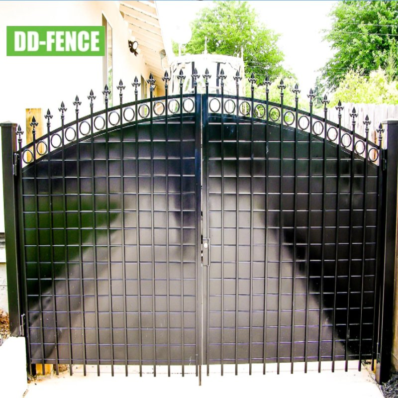 Galvanized & Powder Coated Steel Picket Fence
