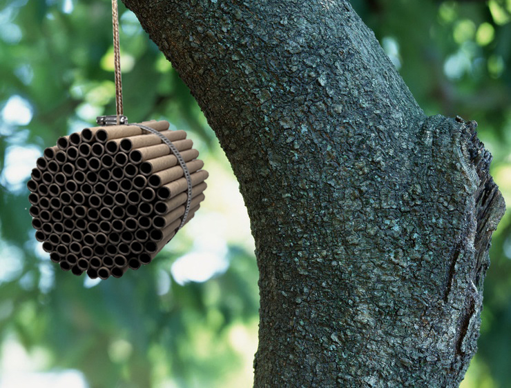 Outdoor Mason Bee House Hotel Nest Box Solitary Bee Hive Reed Mason Bee Refill Tubes