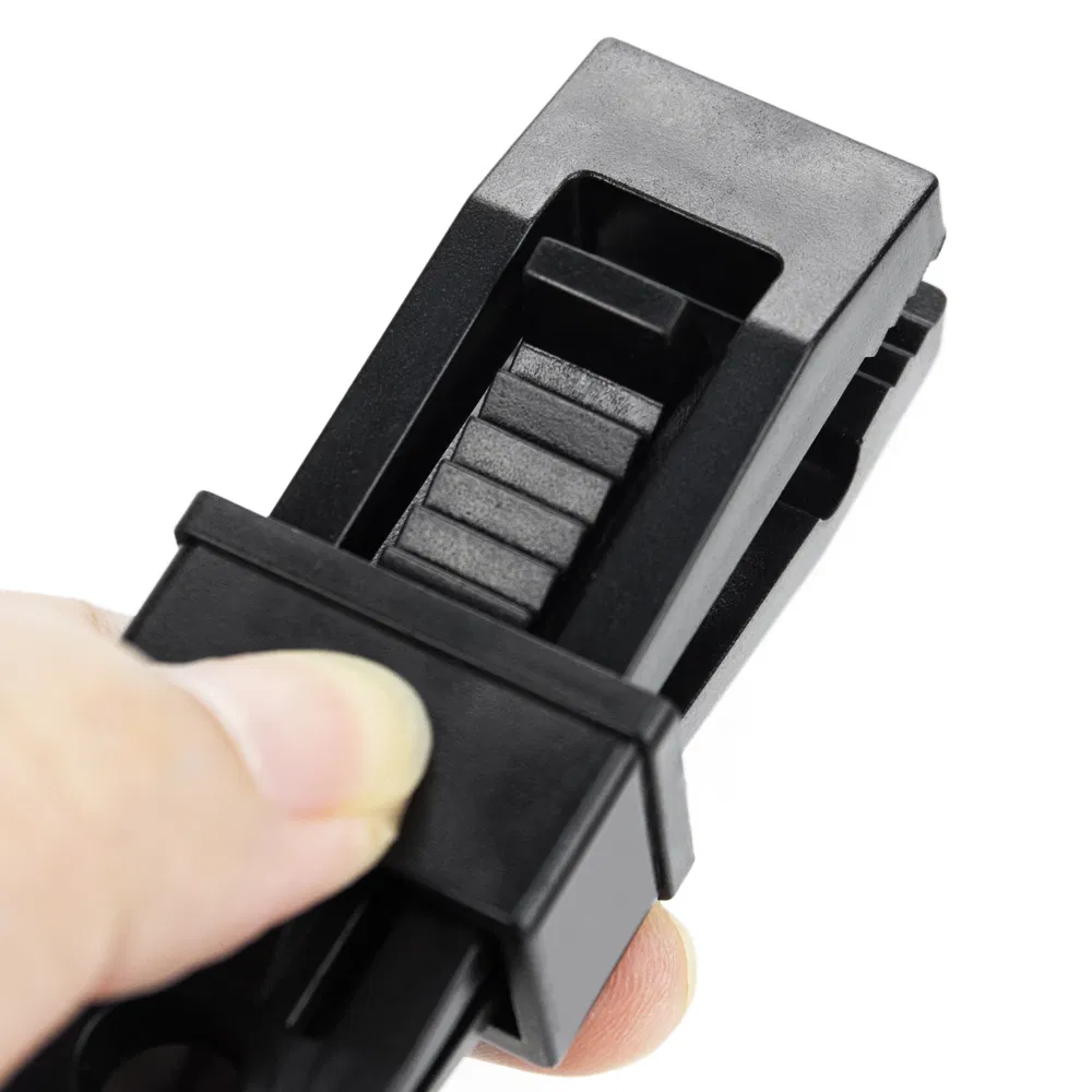 High Quality Firmly Fastening Outdoor Camping Canvas Plastic Tent Clips