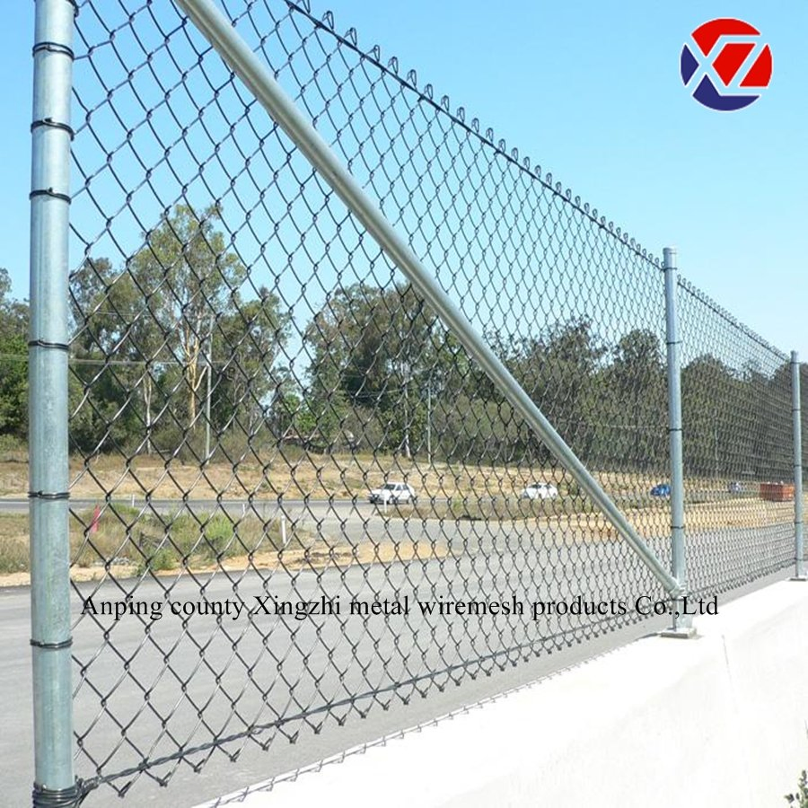 Farm and Field Galvanized Steel Chain Link Fencing