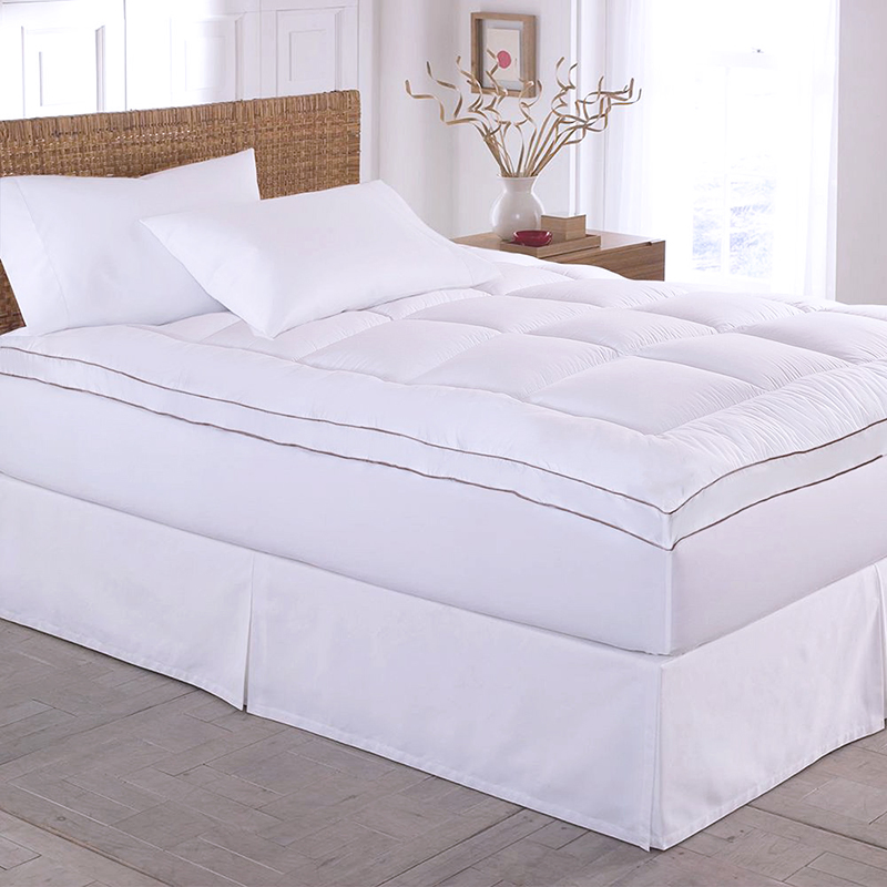 Hot Sale Elegant Embroidery Luxury Queen Bedding Set
