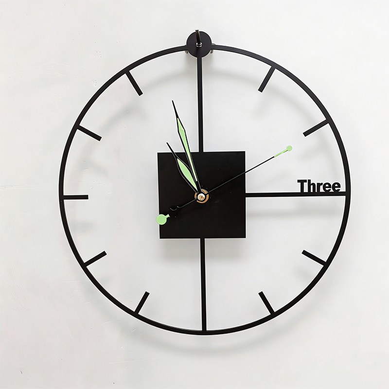 Modern Minimalist Iron Metal Wall Clock for Living Room Decor