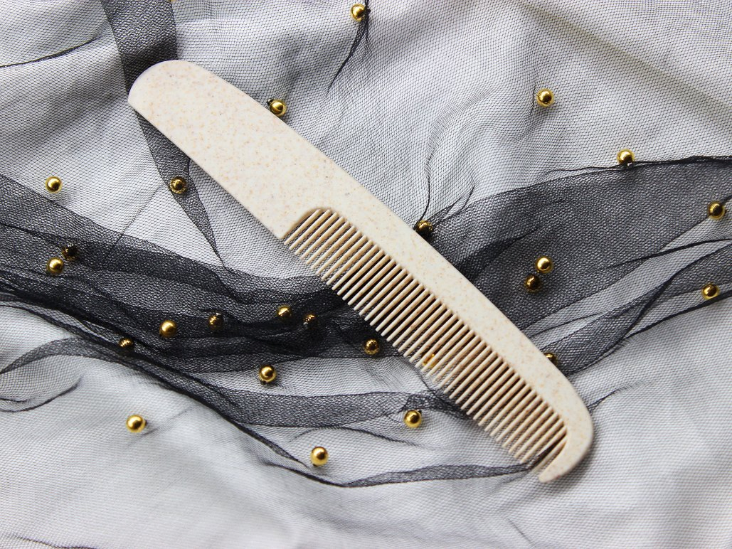 Custom Logo Wholesale Hotel Hair Comb 07