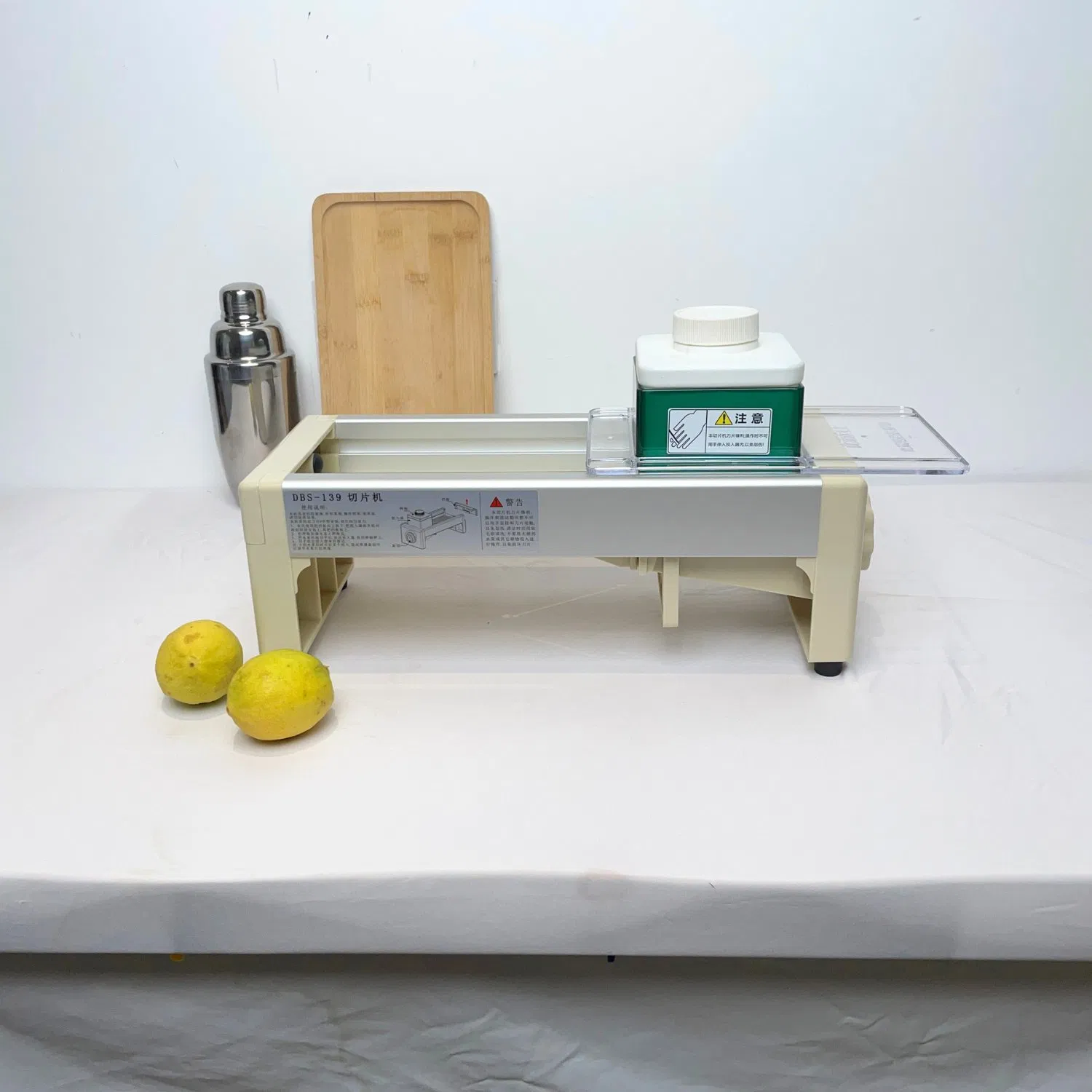 Home Manual Fruit and Vegetable Slicer Onion Potato Lemon Kitchen Slicer