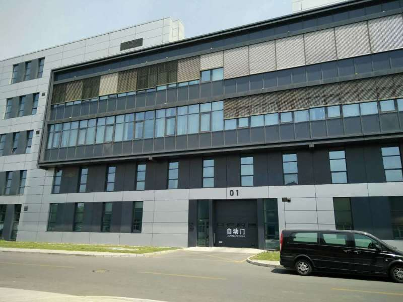 Aluminium Waterproof Blinds (TMWB002) with Remote Control