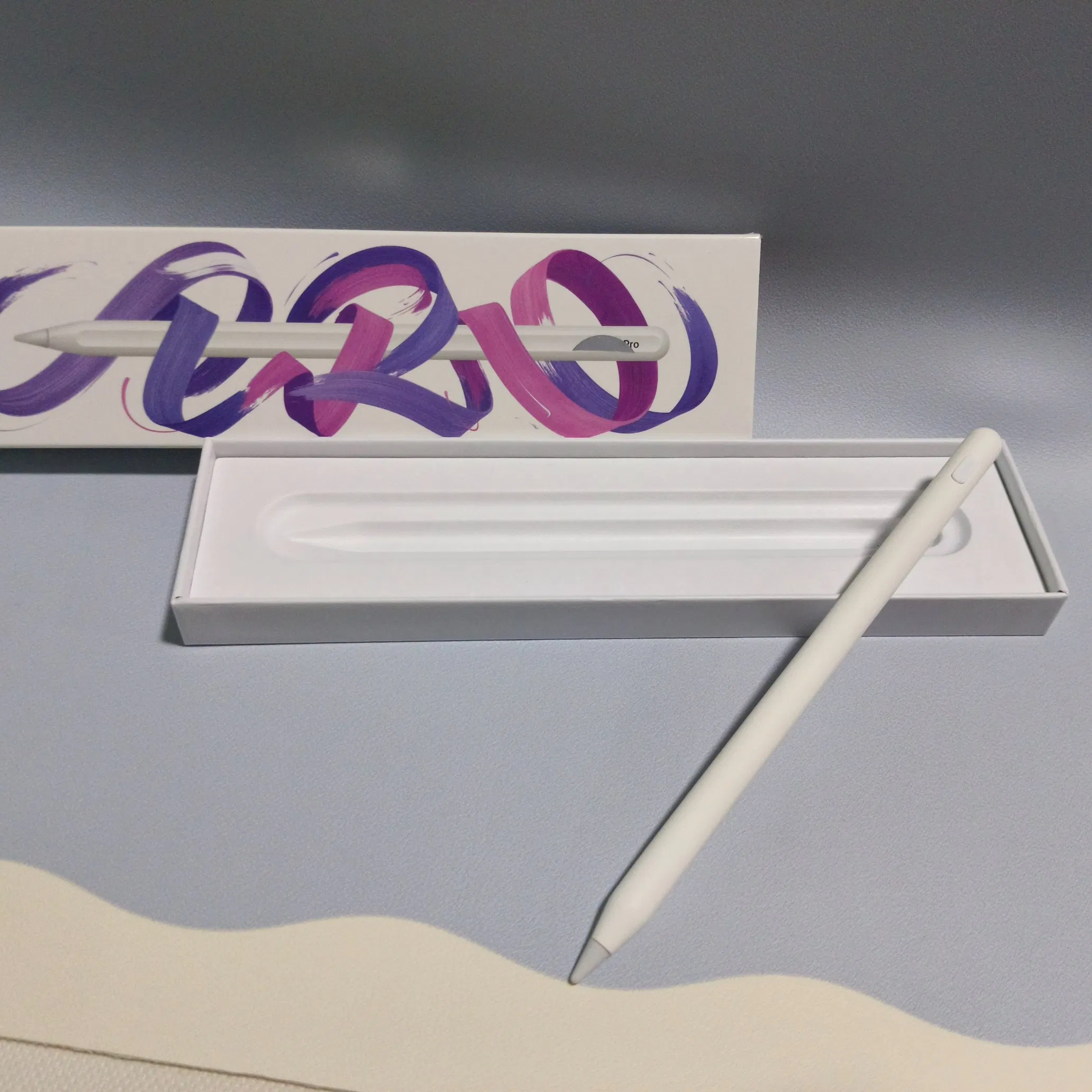 High Quality Pencil PRO Stylus Paints Comfortably USB-C Charging Port Magnetic Charging Charges Simply