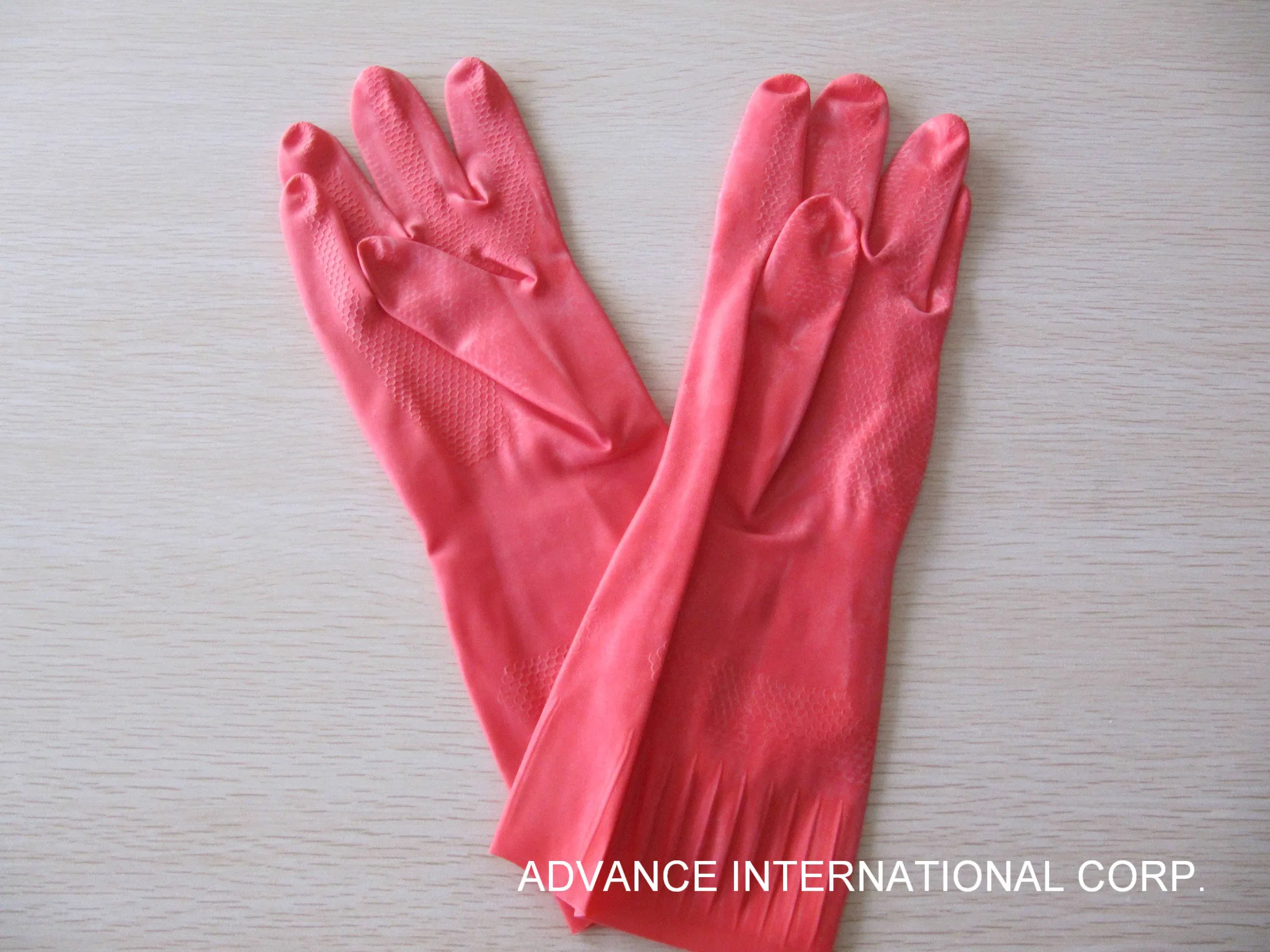 China Manufacturer Natural Latex Household Gloves for Cleaning Purpose