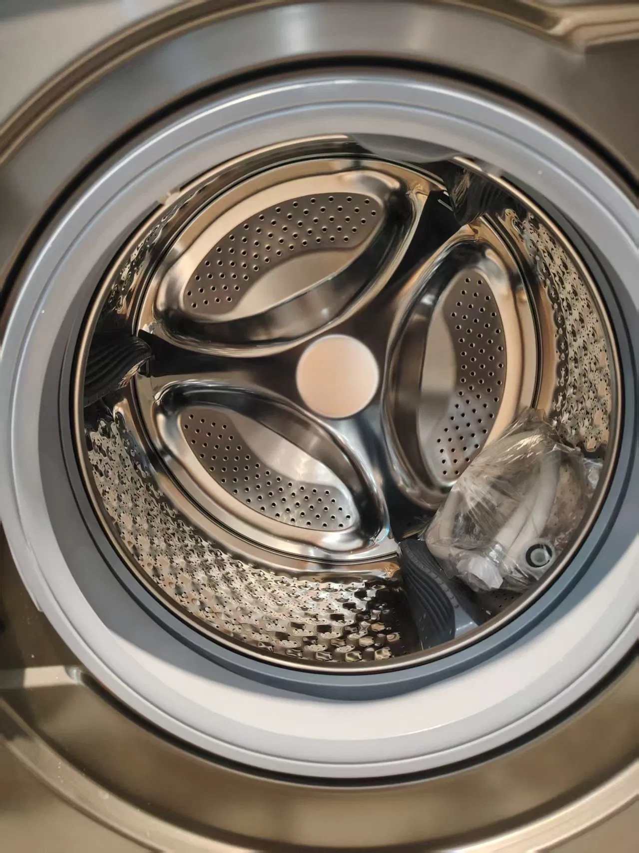 China Best 10kg Big Capacity Beautiful Design Front Load Washing Machine