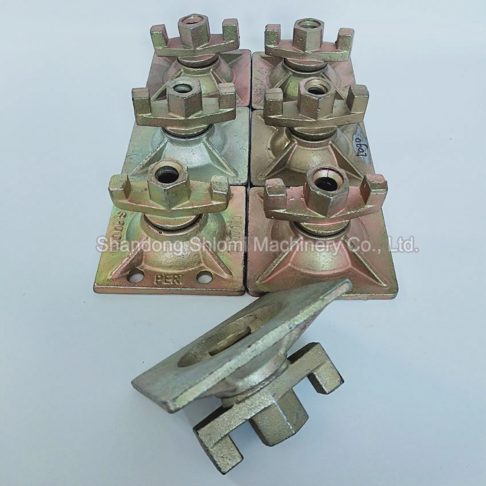 Анкерная гайка с поворотным крылом 115x115 мм для опалубки