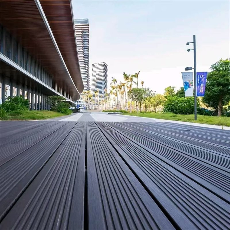 Sustainable Green Building ISO 9001 Certified Outdoor Bamboo Decking