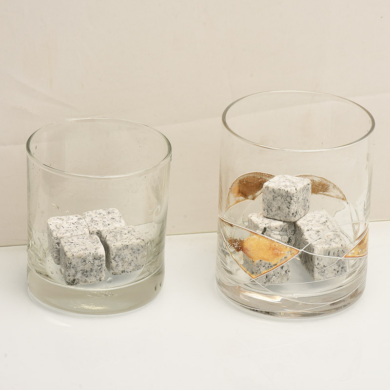 Premium Ceramic Square-Shaped Whisky Ice Cube Stones for Cooling Whiskey