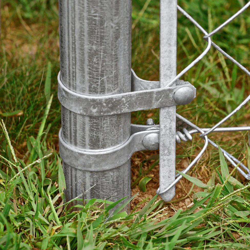 Customized Cyclone Wire Fence Diamond Wire Mesh Netting Panel Galvanized Industry Diamond Mesh Fencing Chain Link Fence