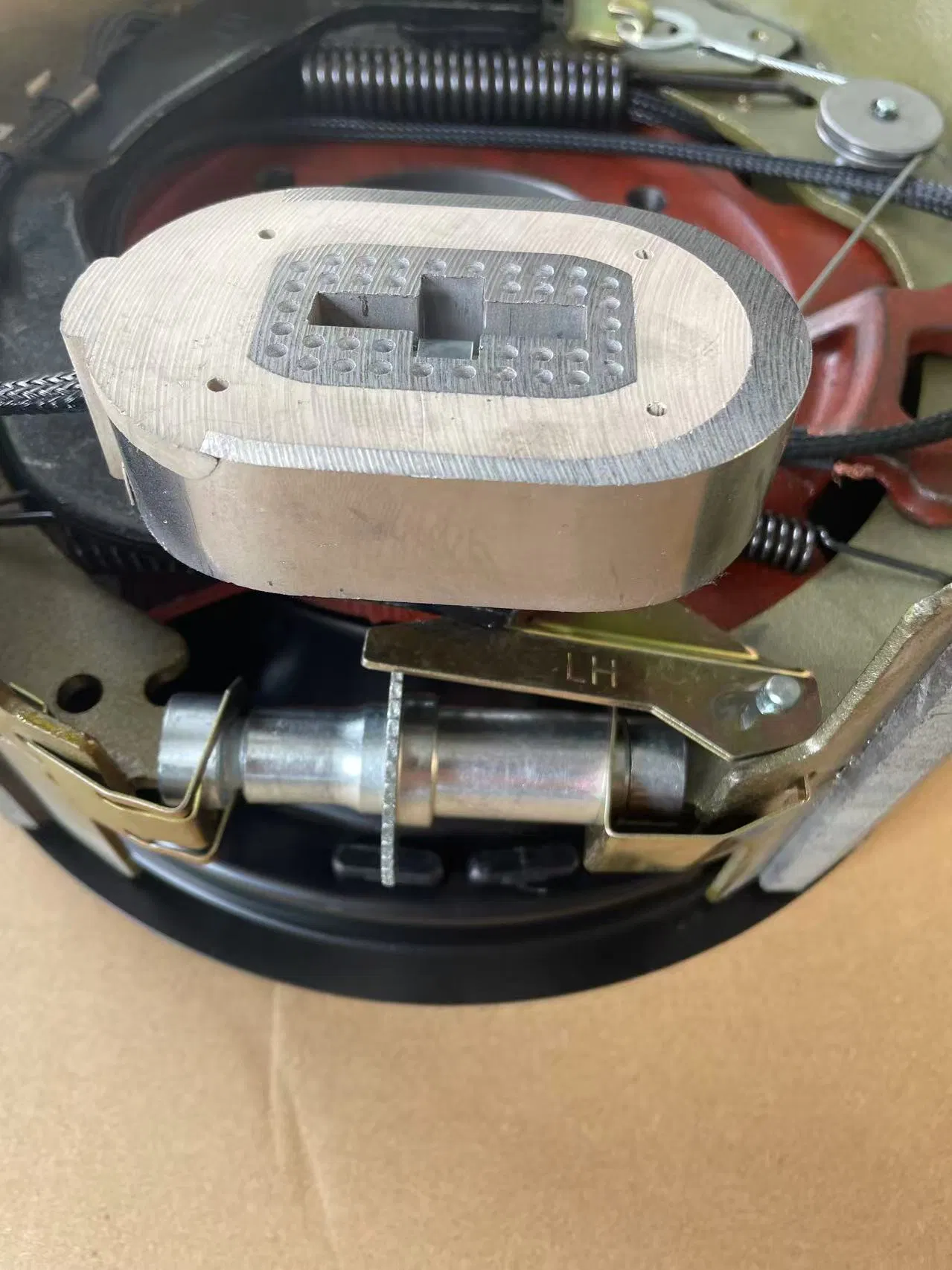 12.25" x 5" 12K LH/RH Electric Trailer Brakes