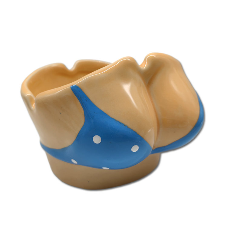 Wholesale Custom Logo Personalized 3D Bikini Women Body Sexy Ceramic Ashtray