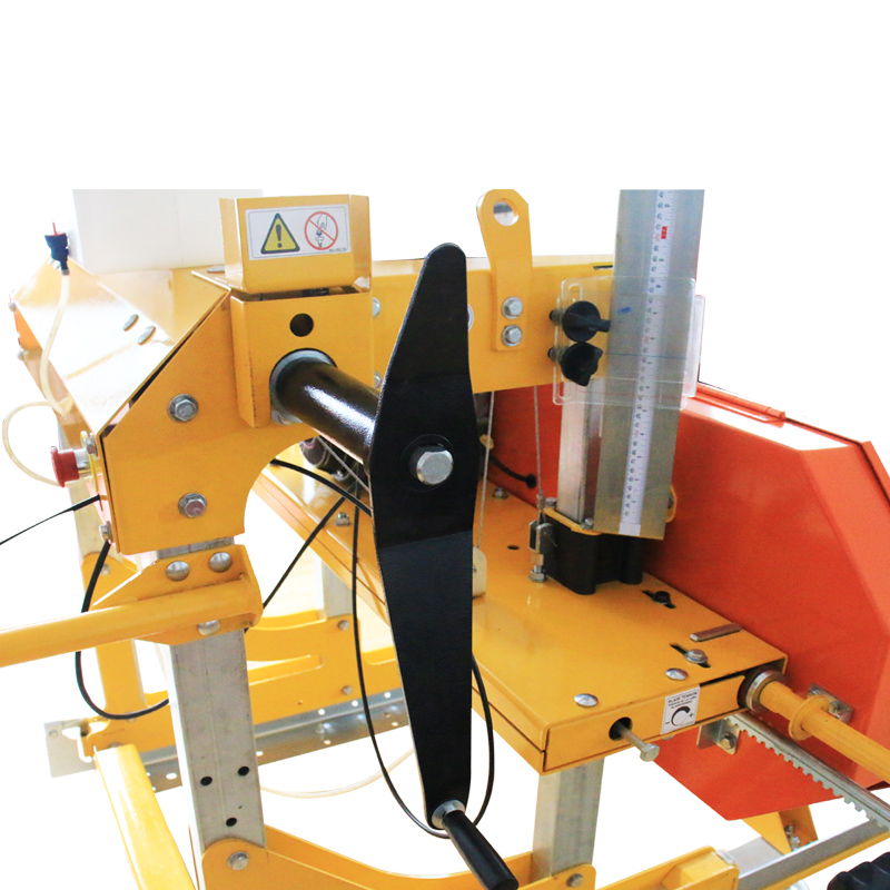 Станок ленточнопильный горизонтальный по дереву