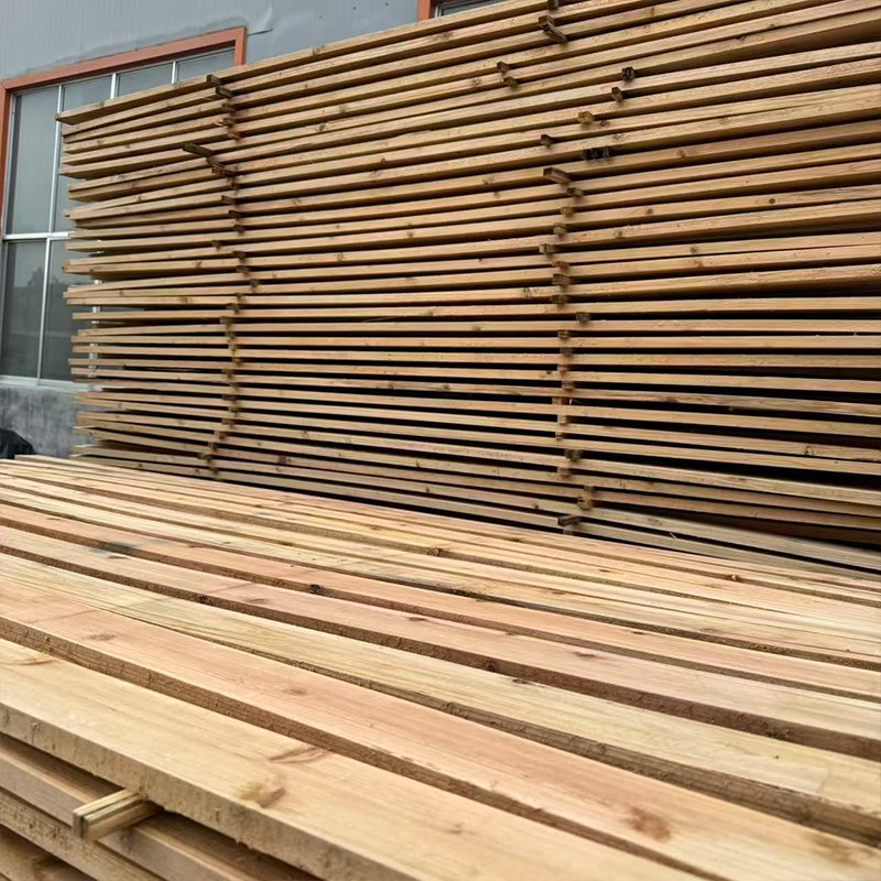 Durable Loblolly Pine Wood Board - Ideal for All Projects