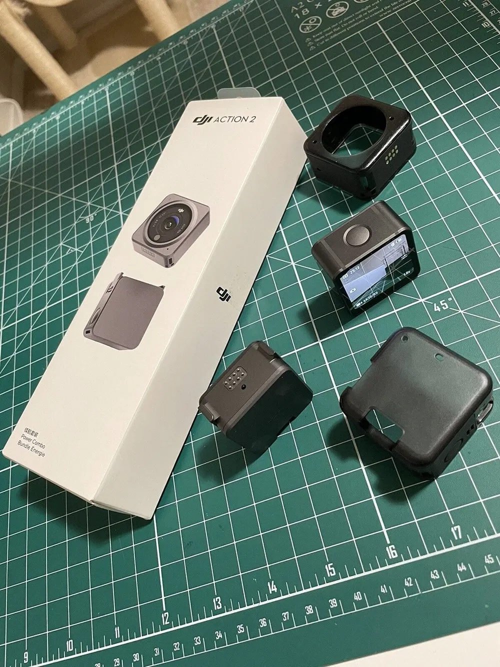 Action 2 Dual-Screen Combo - 4K Action Camera with Dual OLED Touchscreens