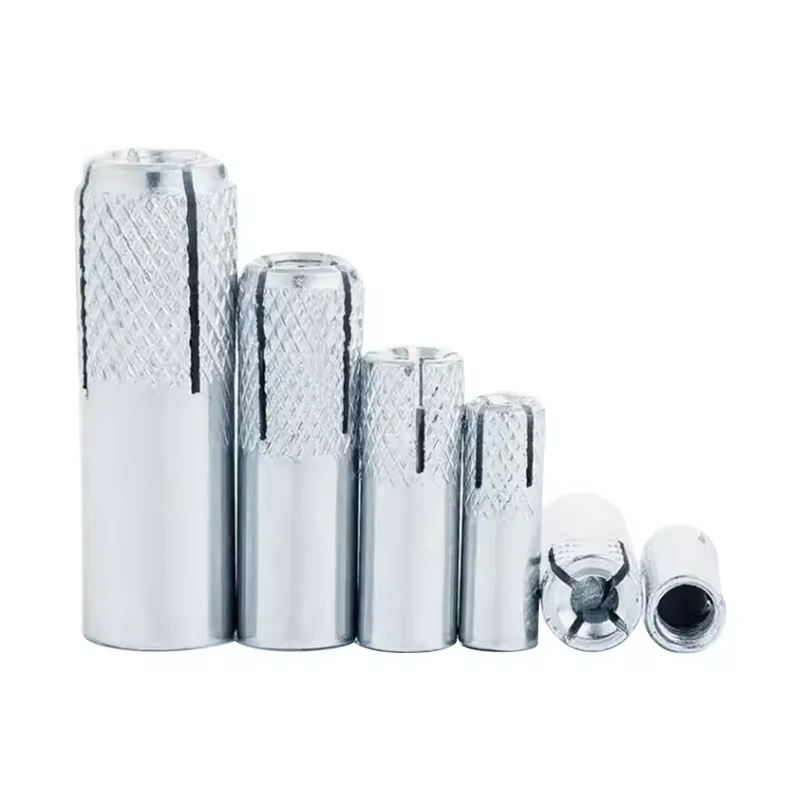 Анкерный болт с гальваническим покрытием для бетона