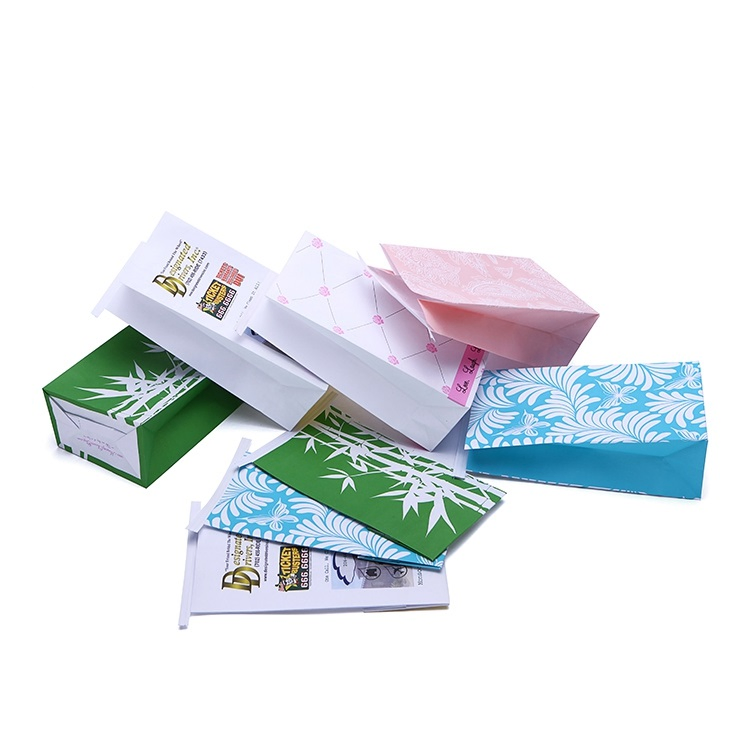 Airsickness Vomit Paper Bag with Tin Pin Closure