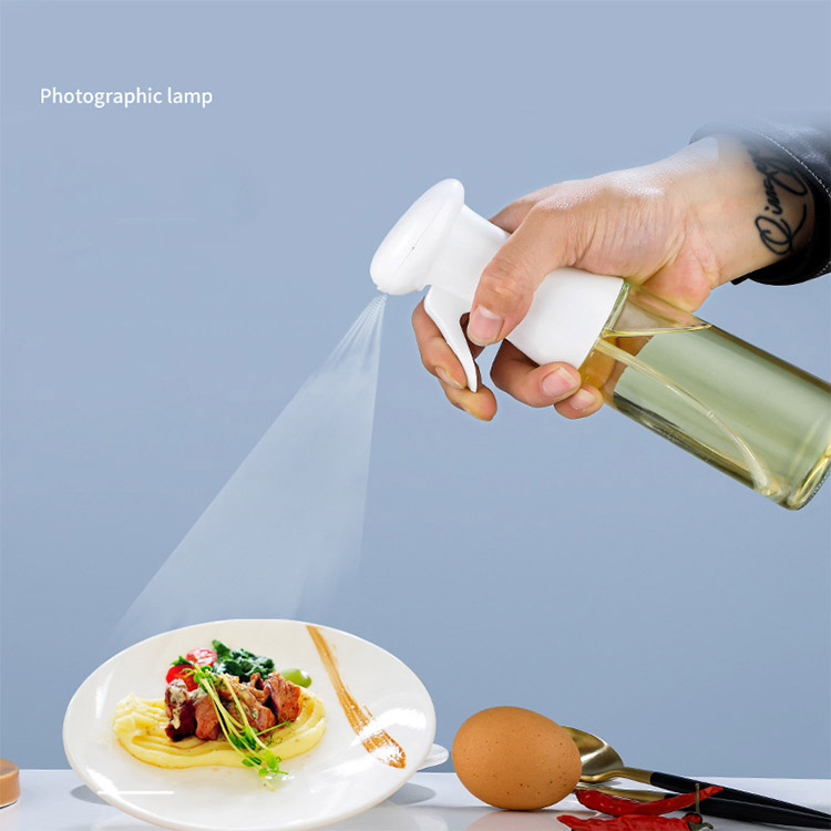 Wholesale Empty Round 230ml Clear Oil Sprayer Glass Bottle for Cooking BBQ with Nozzle Lid