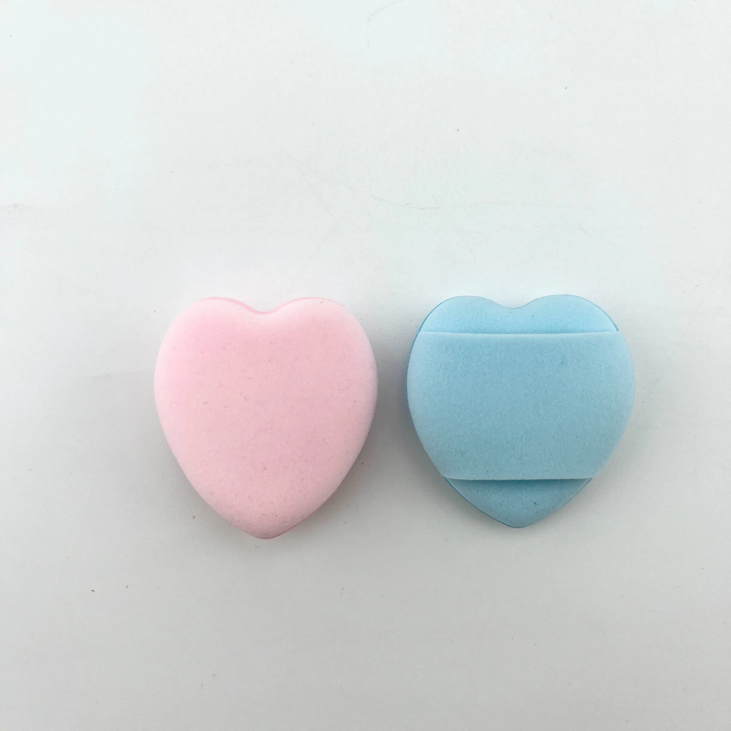 Custom Gift Beauty Tools Heart Shape Microfiber Makeup Powder Puff for Women Girl