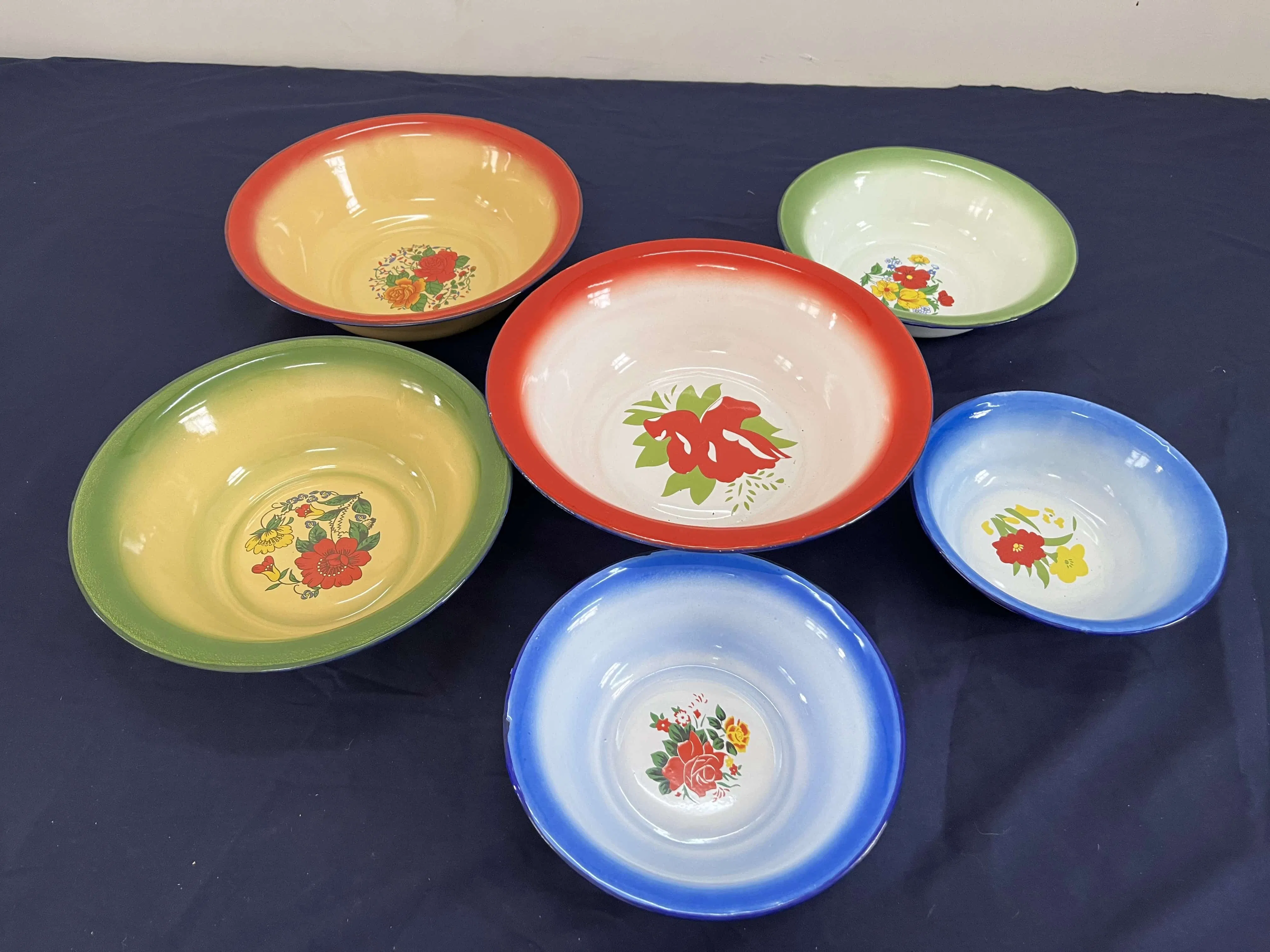 White Edge Color Basin Bottom Print Shallow Mouth Enamel Basin Sets Can Be Customized