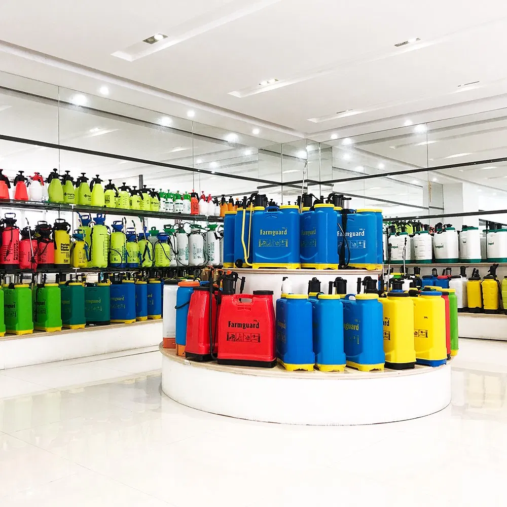 10L Adjustable Plastic Nozzle Knapsack Manual Pressure Garden Sprayer