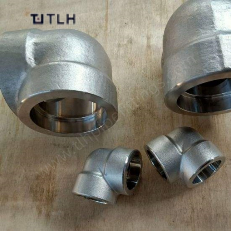 ASTM DIN En JIS Stainless Steel Forged Four Way Cross Pipe Connector for Oil Gas Plumbing Other Applications High Pipe Fittings