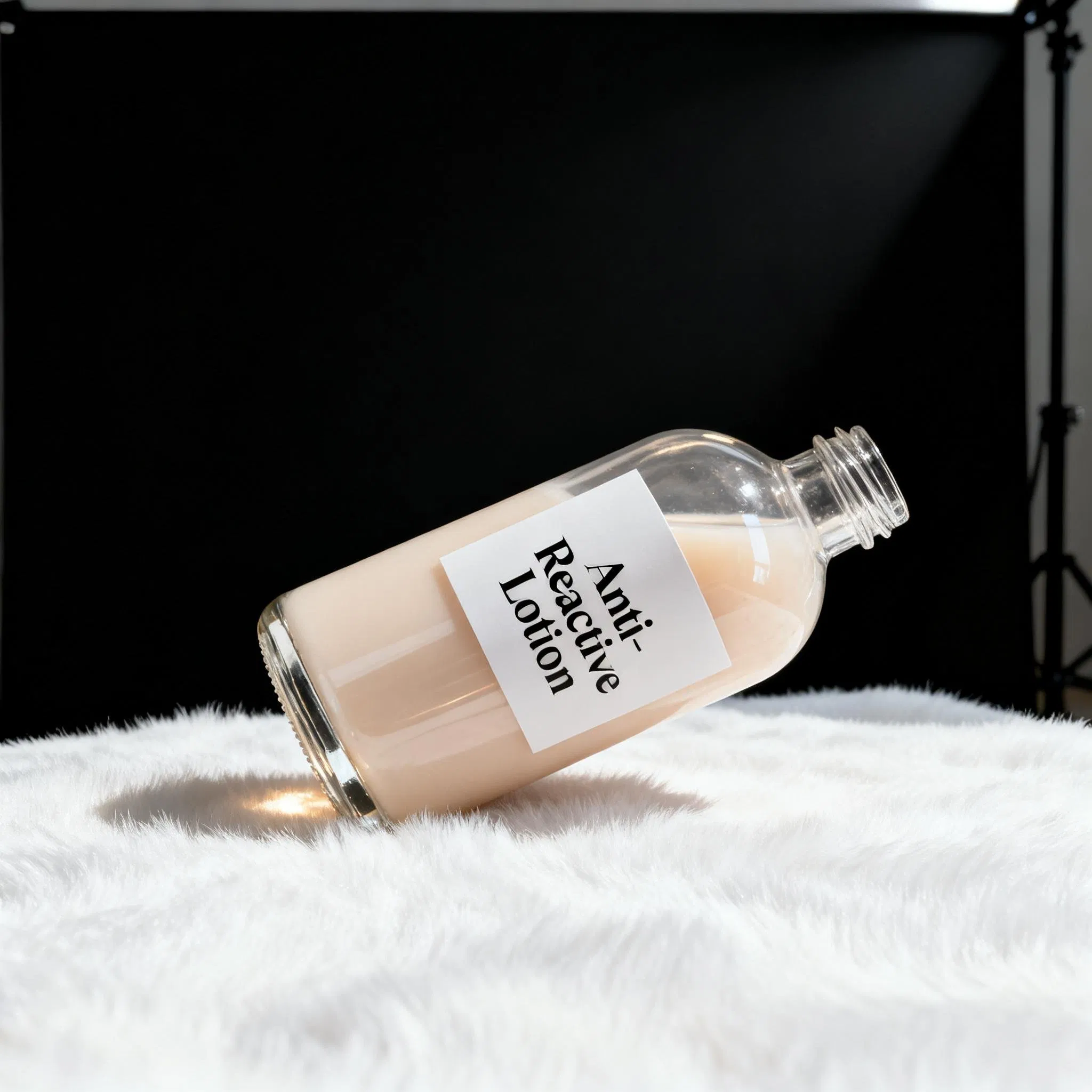 Protective Madecassoside and Panthenol Urban Defense Face Lotion for City Living and Pollution