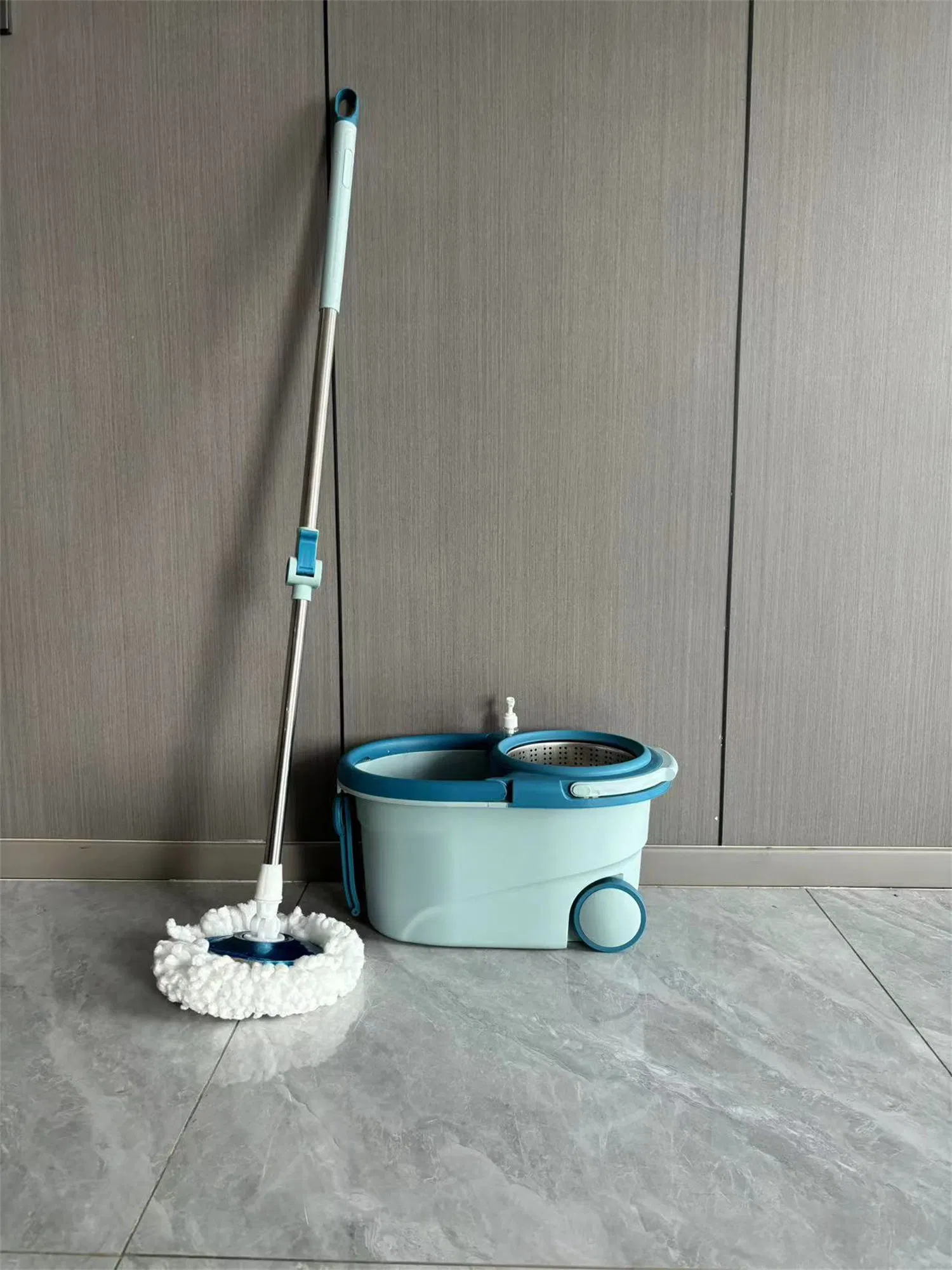 Factory Wholesale Household 360 Spin Magic Mop Easy Clean Mop Bucket Wheels Walkable Style Flat Mop