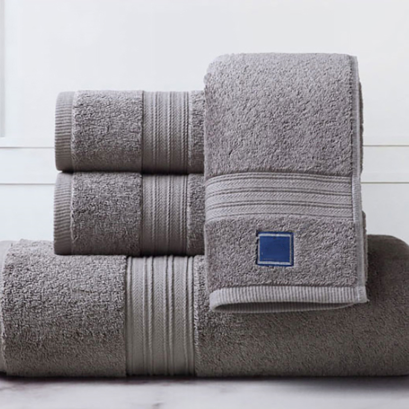 Customizable Color Plain Dyed Bath Towels for Hotel and Resort Decor