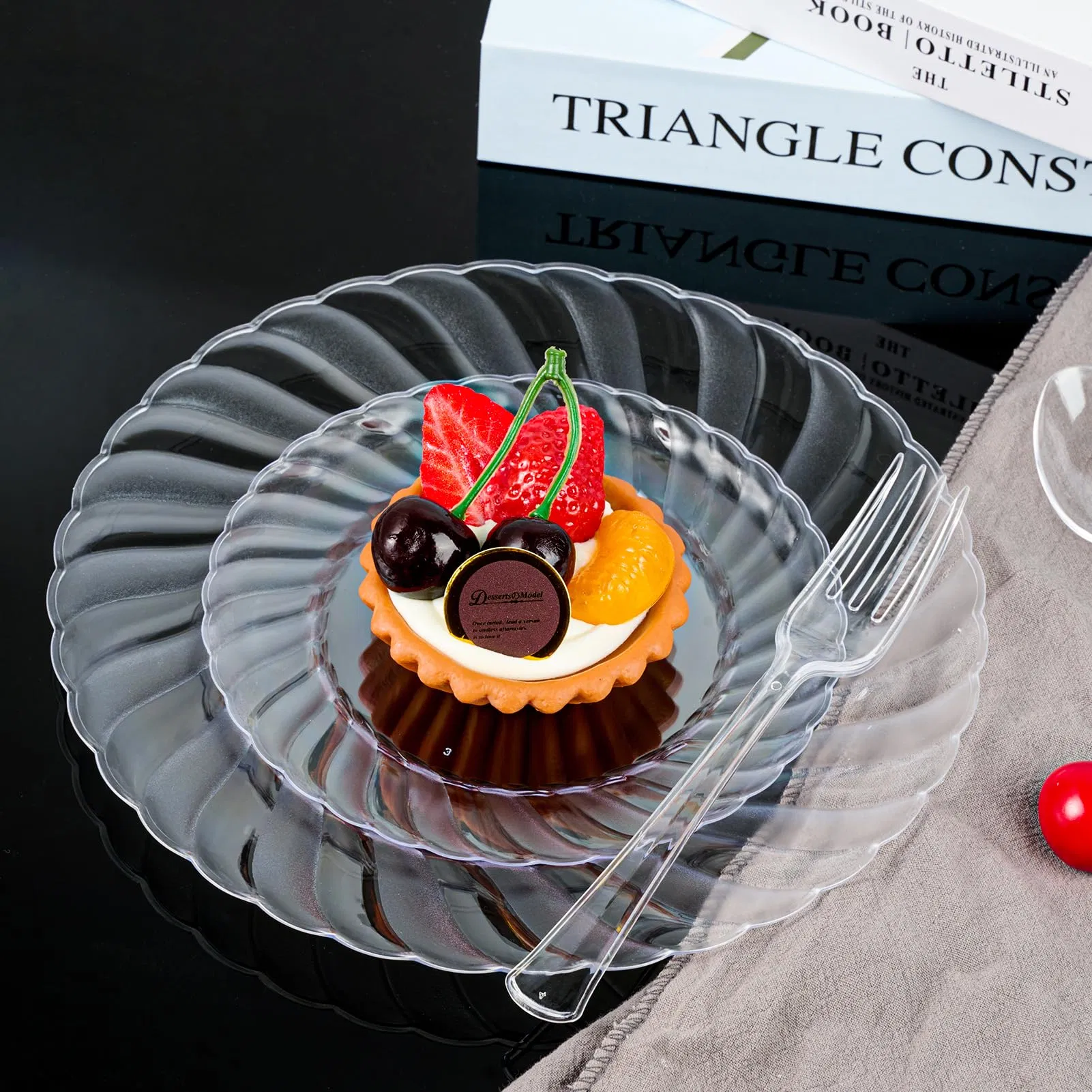 Premium Wholesale Clear Dinner Fancy Plastic Party Disposable Plates