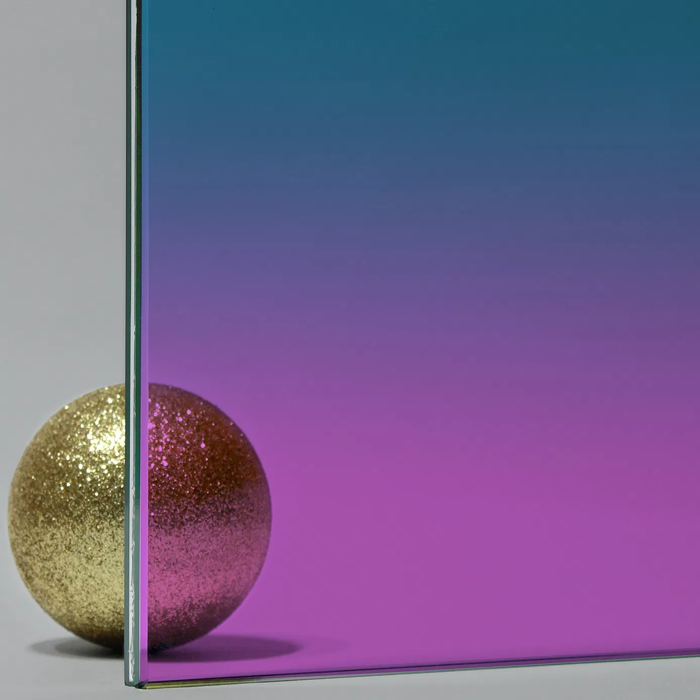2025 New Colorful Good Quality Gradient Glass Laminated Tempered Colored Glass for Decoration Commercial Building Door