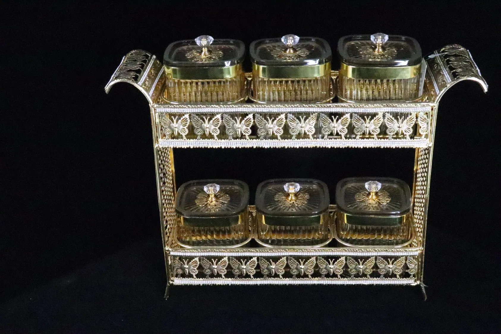 6 Sealed Cans - Gold-Plated Iron with Plastic Storage Container