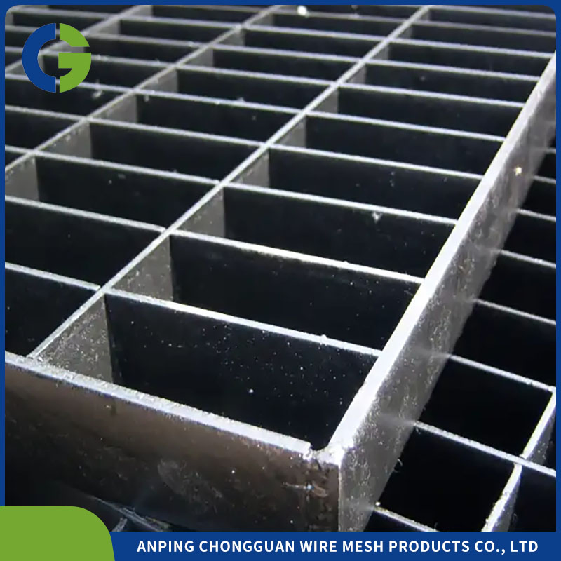 Custom Stainless Steel Outdoor Drain Grate and Manhole Covers